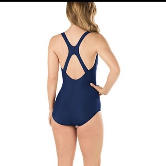 Speedo Powerflex Ultraback Swimsuit sz 18 - Picture 2 of 6